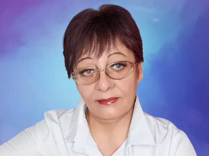 Элла Комарова