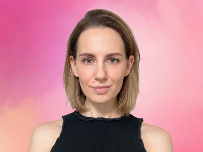 Лукреция Нить