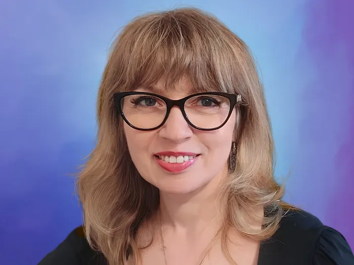 Виталина Льюис