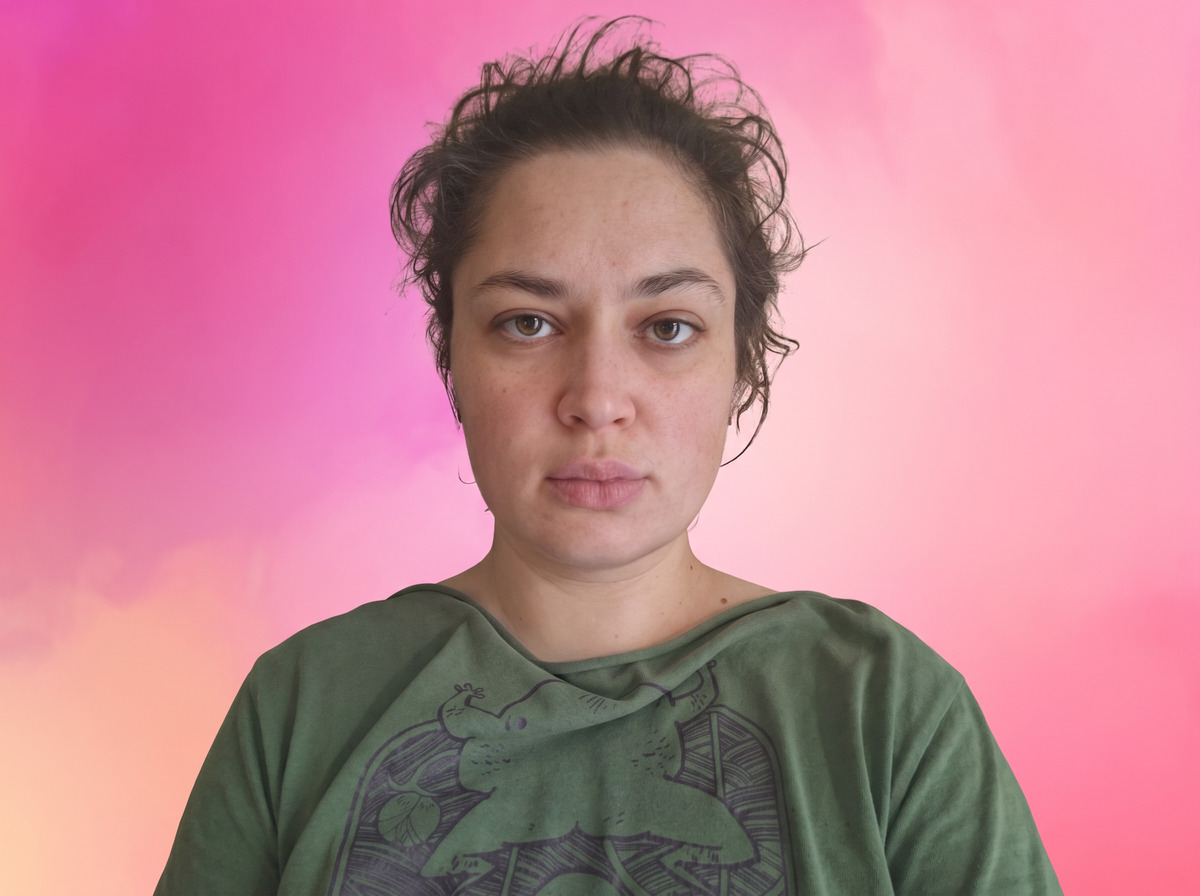 Луна Адамс