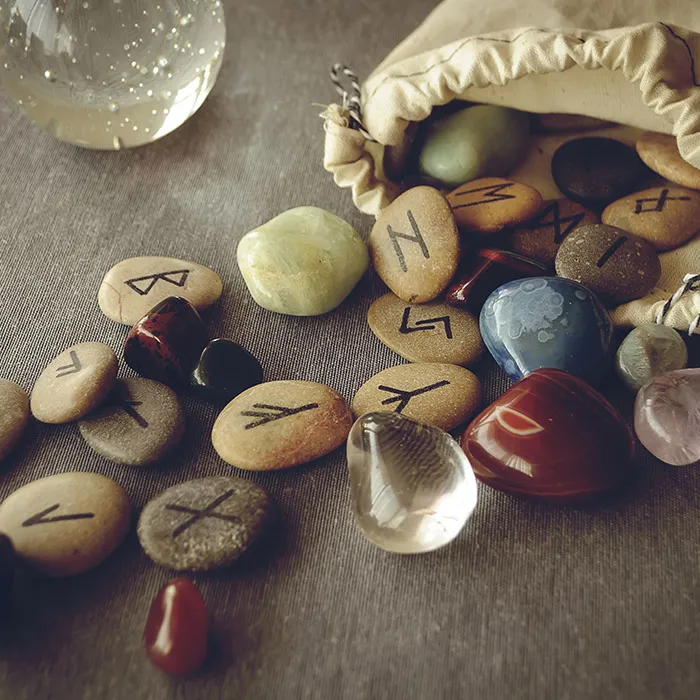 Рунические ставы